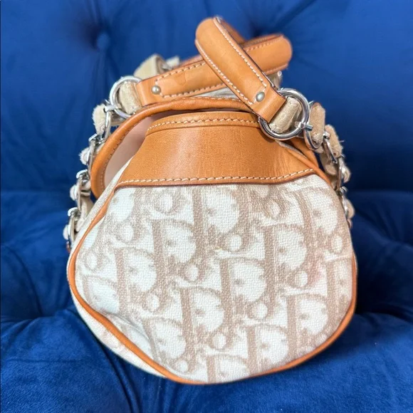 CHRISTIAN DIOR Monogram Romantique Trotter Bag - Picture 6 of 17